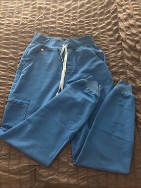 Figs Women’s royal Blue Jogger Sweatpants with sky blue Drawstring